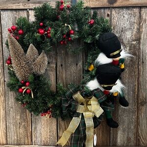 A Christmas Holiday Wreath